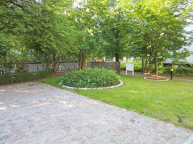 Am Grossen Garten *